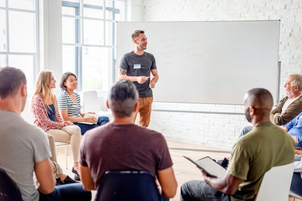 Séance de formation et de sensibilisation en groupe